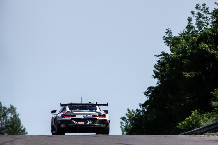  BMW M8 GTE (F92) 2019 года  (фото 3 из 40)